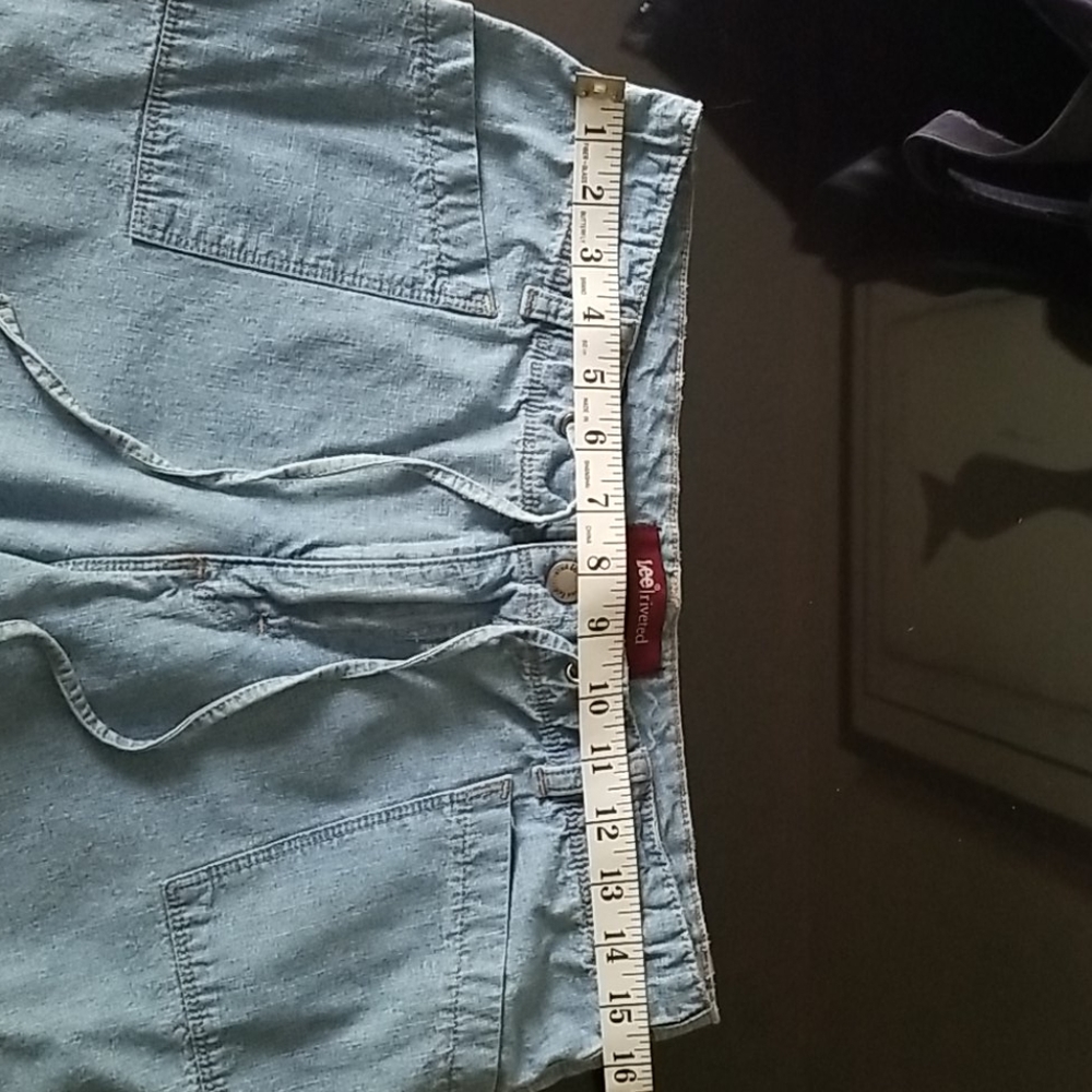 LEE Capris - Picture 6 of 6